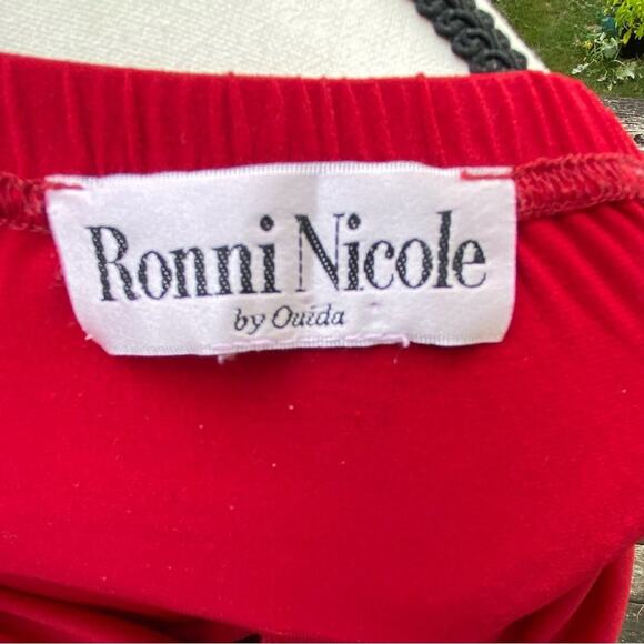 Ronni Nicole by Ouida Women's Ruched Waist Halter Dress Medium Cherry Red Retro - Picture 3 of 5